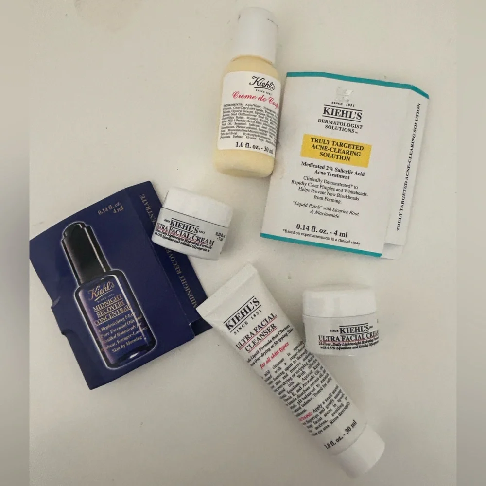 Kiehl's 6 Piece Skincare Collection Acne Cleanser Recovery Ultra Facial Cream